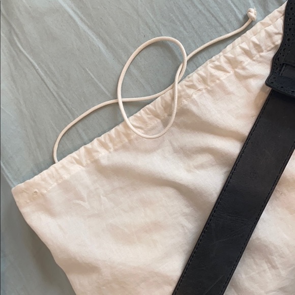 Balenciaga Pompon 2 DAY LISTING - Picture 13 of 14